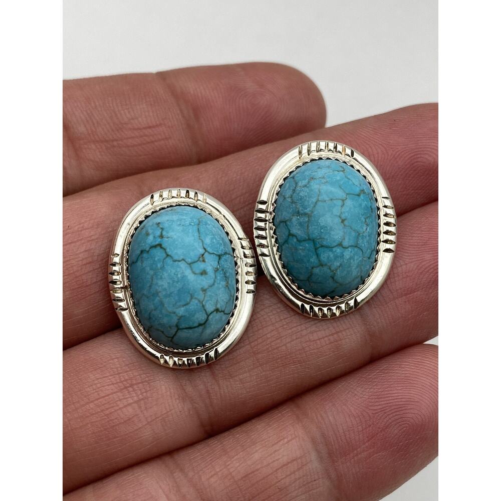 Native American turquoise sterling Silver Earring Signet GD